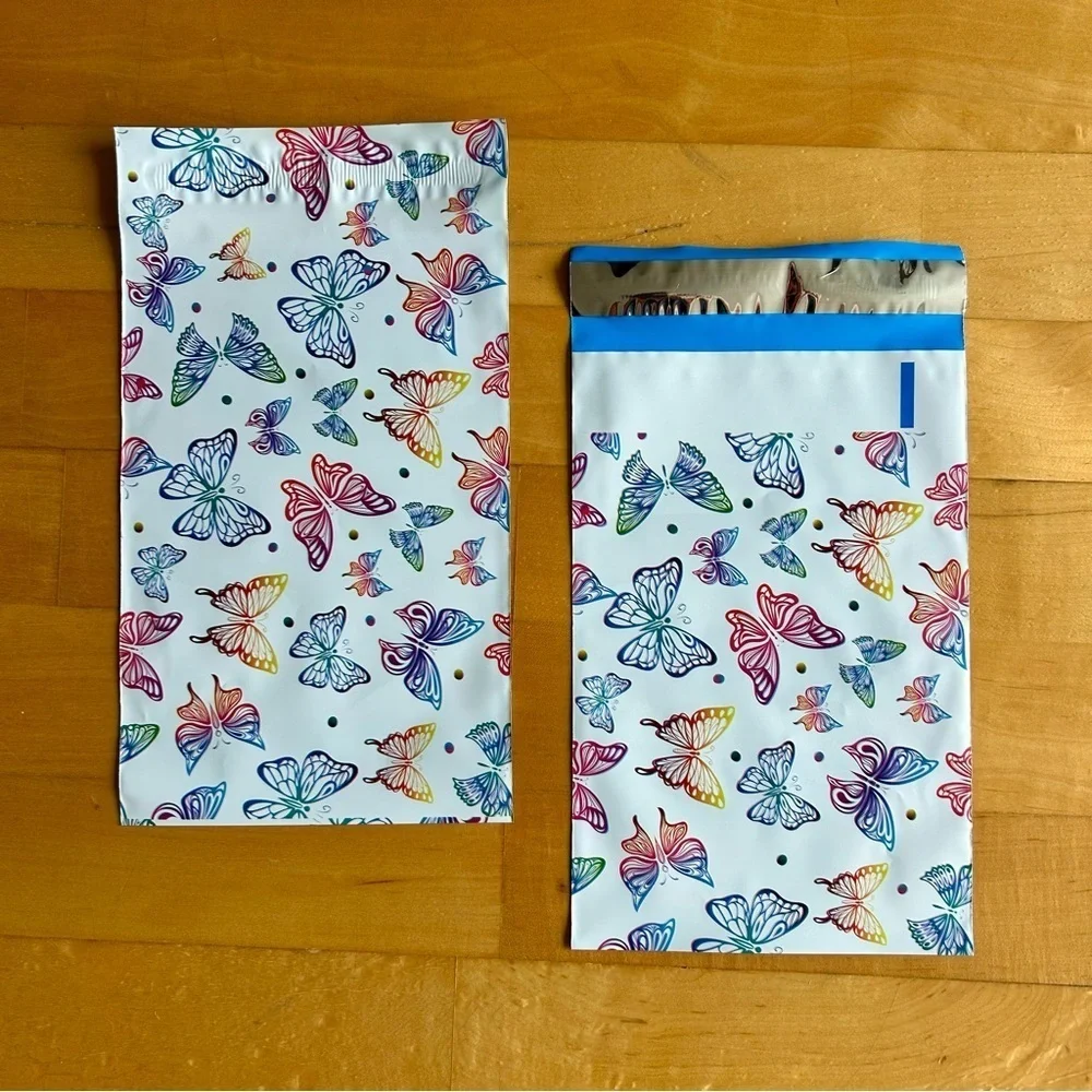 15 Count - 6x9 Polymailers (MULTICOLORED BUTTERFLIES)
